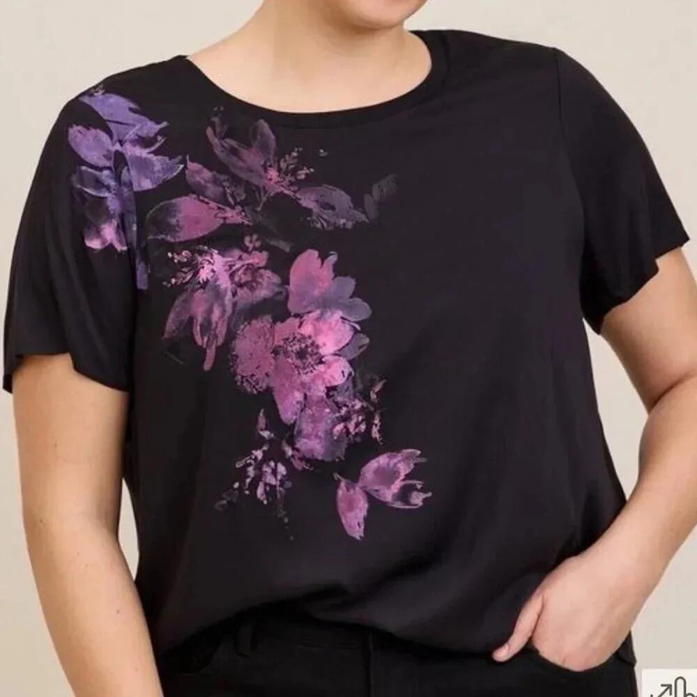 Torrid Womens black t shirt with purple butterfly design Plus size